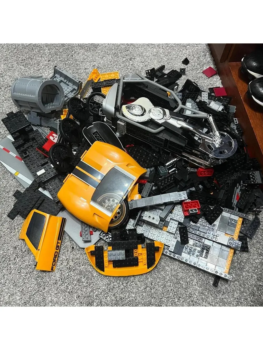 Mega Bloks Harley Davidson and Ford GT Parts